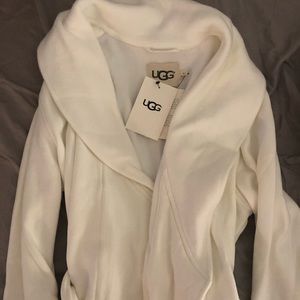 UGG robe
